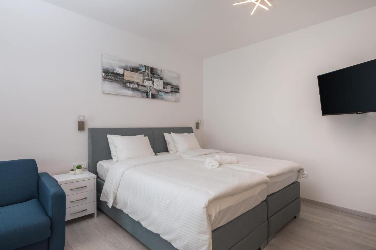 Luxury Studios & Rooms Seven Spalato Esterno foto